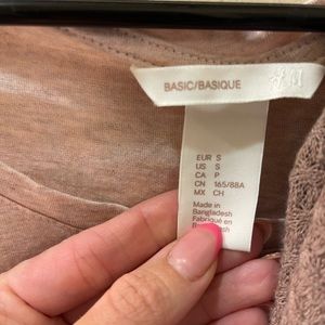 Light mauve / pink dress with pockets!